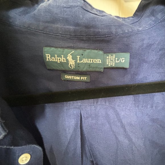 Ralph Lauren men's Custom Fit Button Down Shirt - Picture 2 of 9